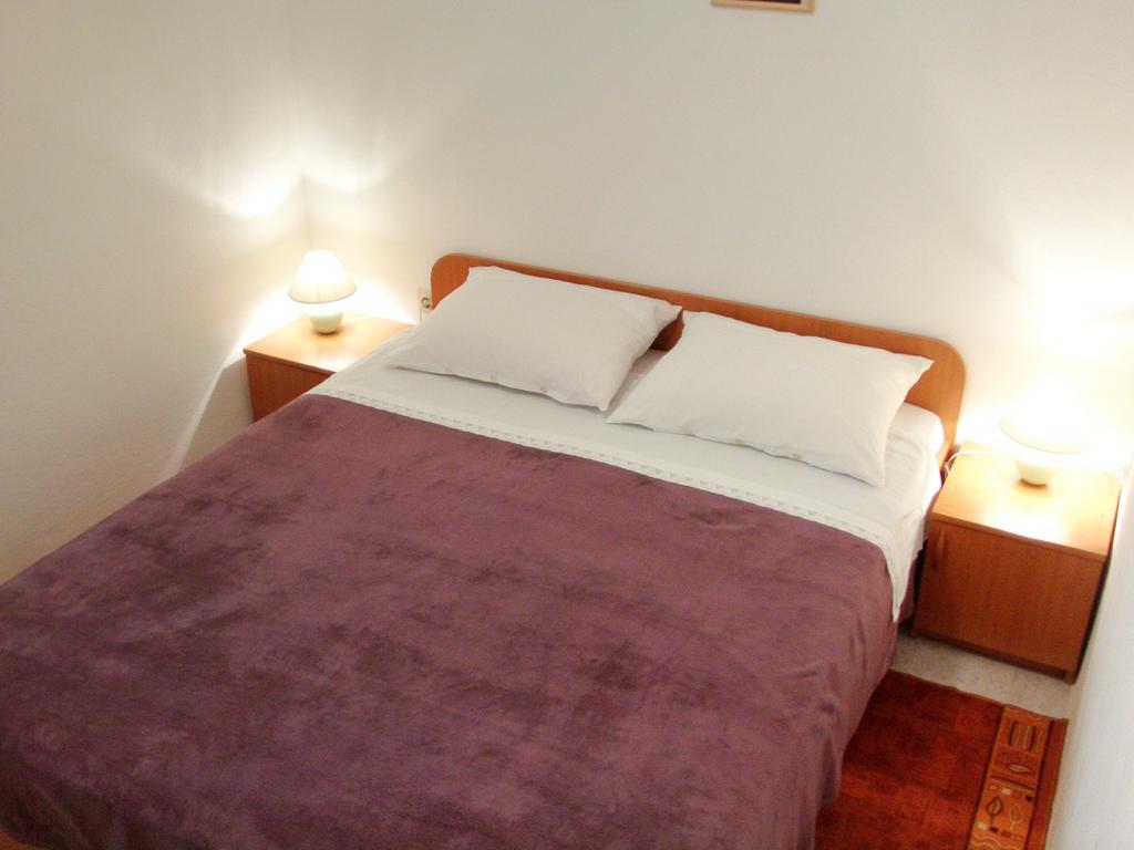 Apartments Sonija Gdinj Экстерьер фото
