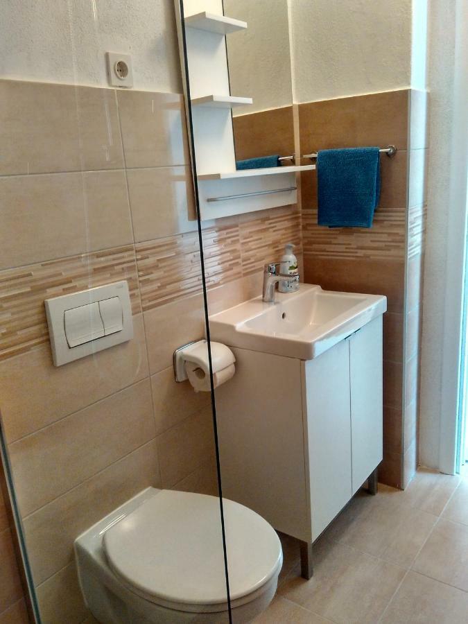 Apartments Sonija Gdinj Экстерьер фото